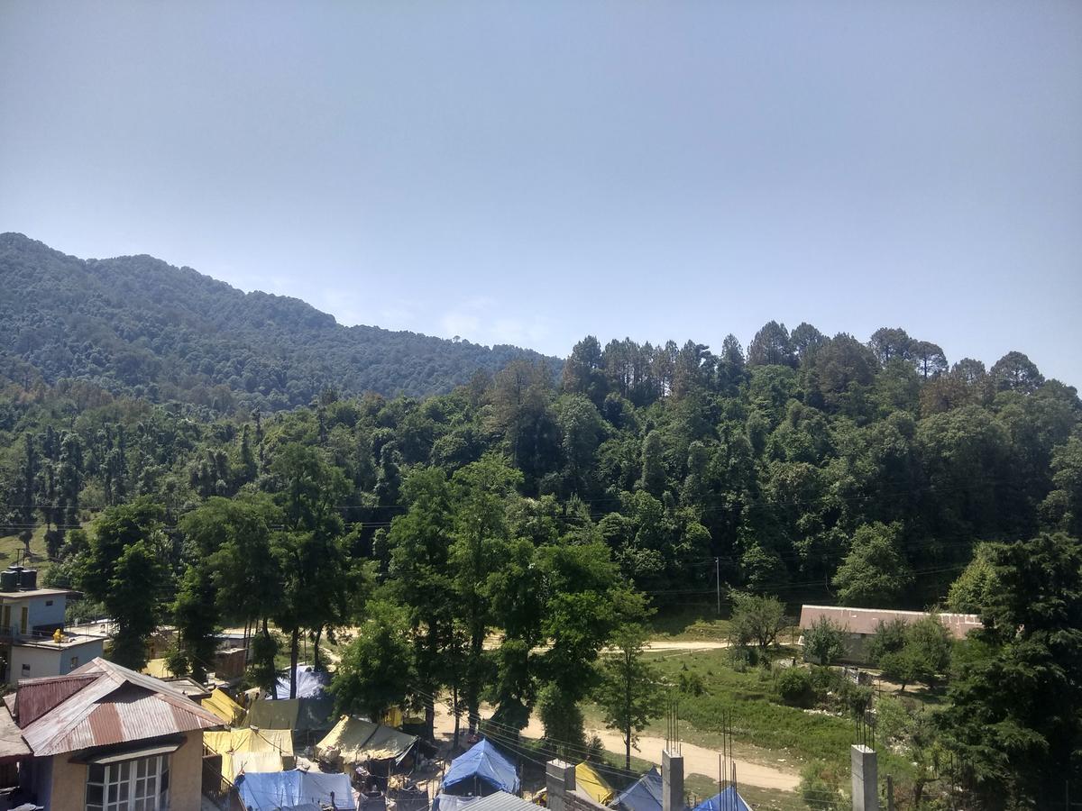 Hotel City Forest Dalhousie Buitenkant foto