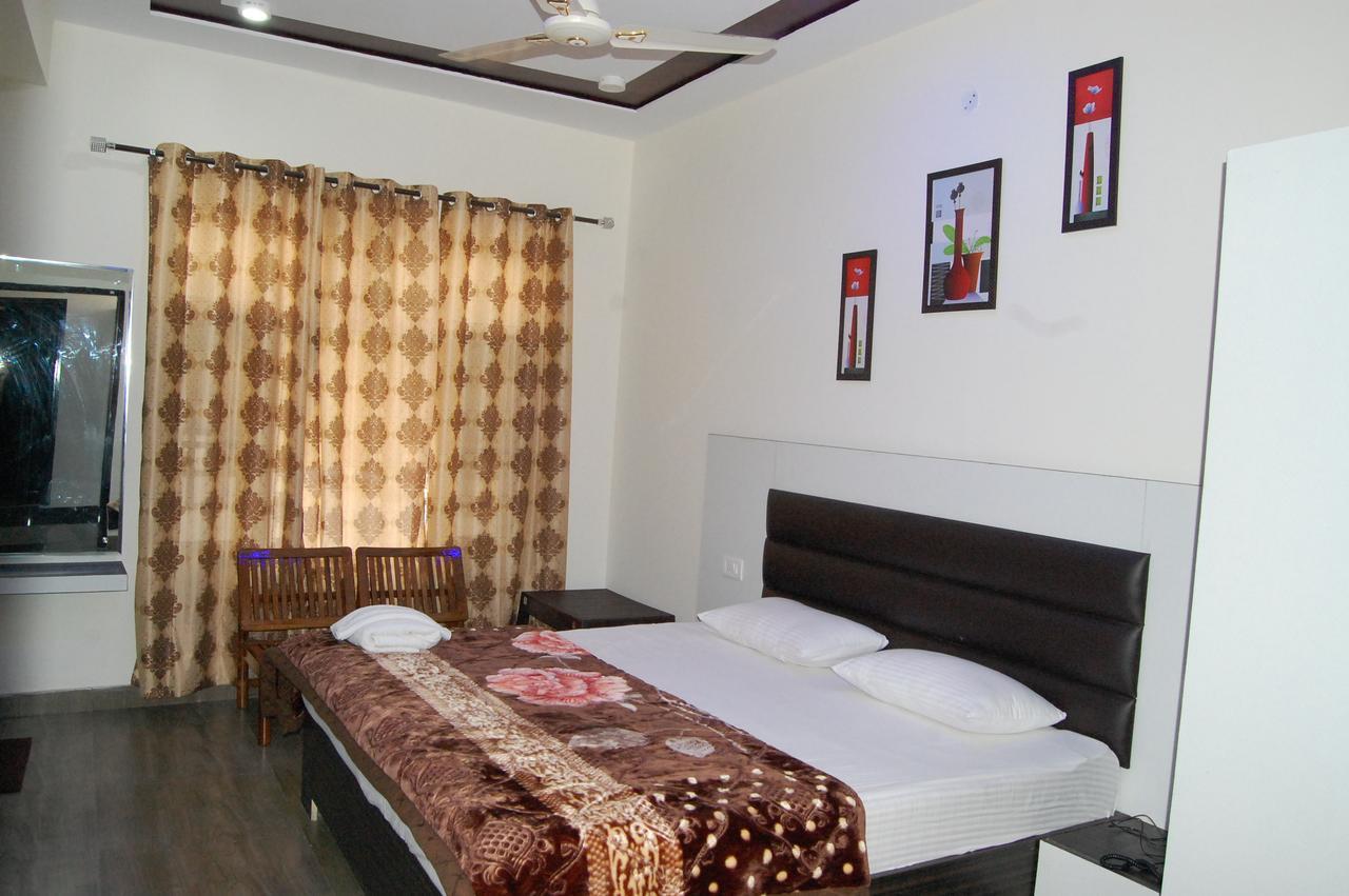 Hotel City Forest Dalhousie Buitenkant foto